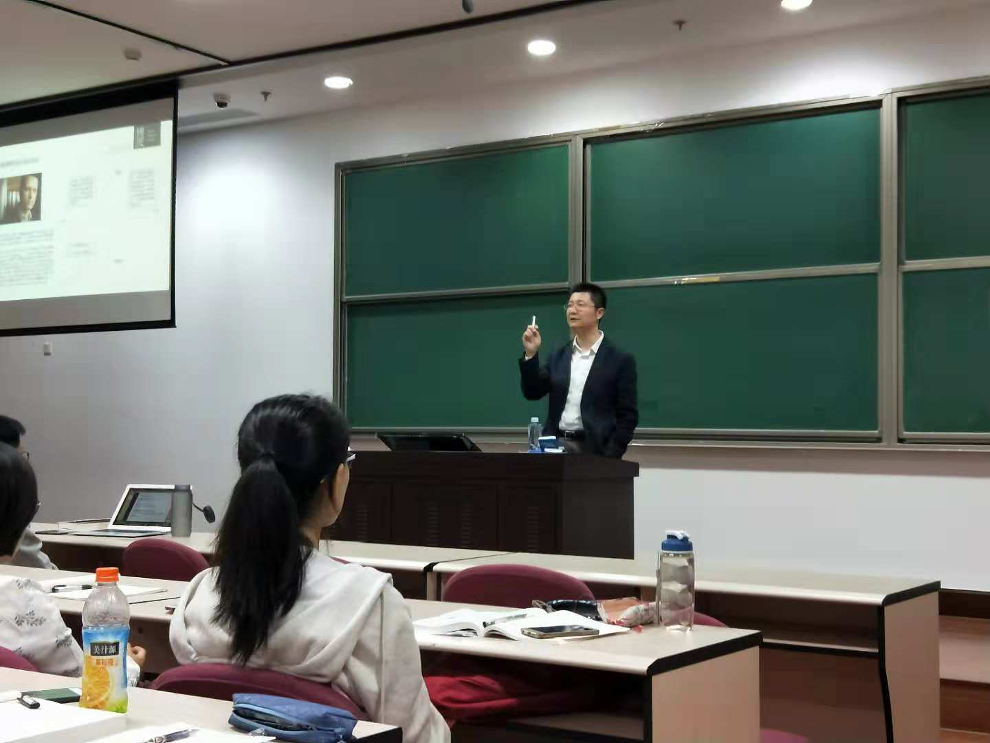 日本成人动画