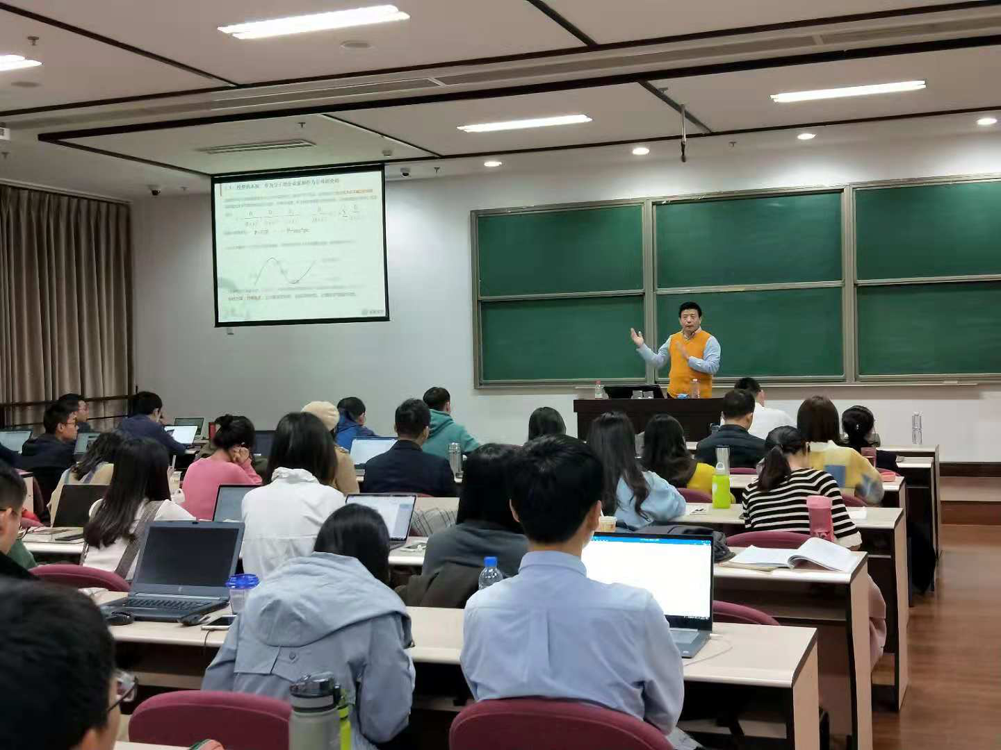 日本成人动画